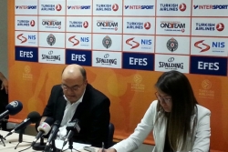 Vujo&scaron;ević: Zadovoljan sam prvim poluvremenom