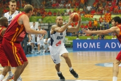 Olimpija dovela pleja