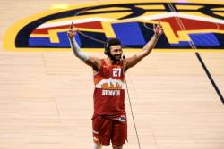 Denver pregazio lidera Istoka, Bogdanović dobar u porazu Hoksa (video)