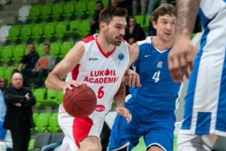 Iskusni plejmejker pojačao crno-bele