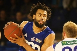 Partizan angažovao centra