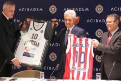 Ačibadem ujedinio Partizan i Zvezdu