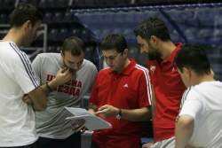 Zvezda protiv neugodne tradicije
